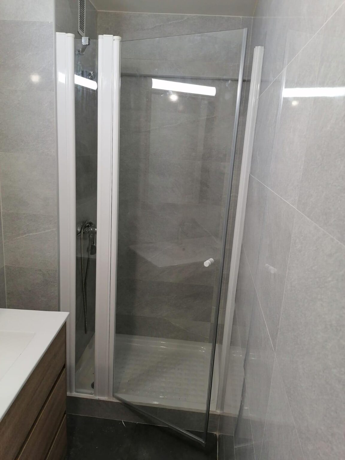 Instalación de ventanas de PVC de alta eficiencia energética en Alcobendas